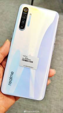 realme xt debut