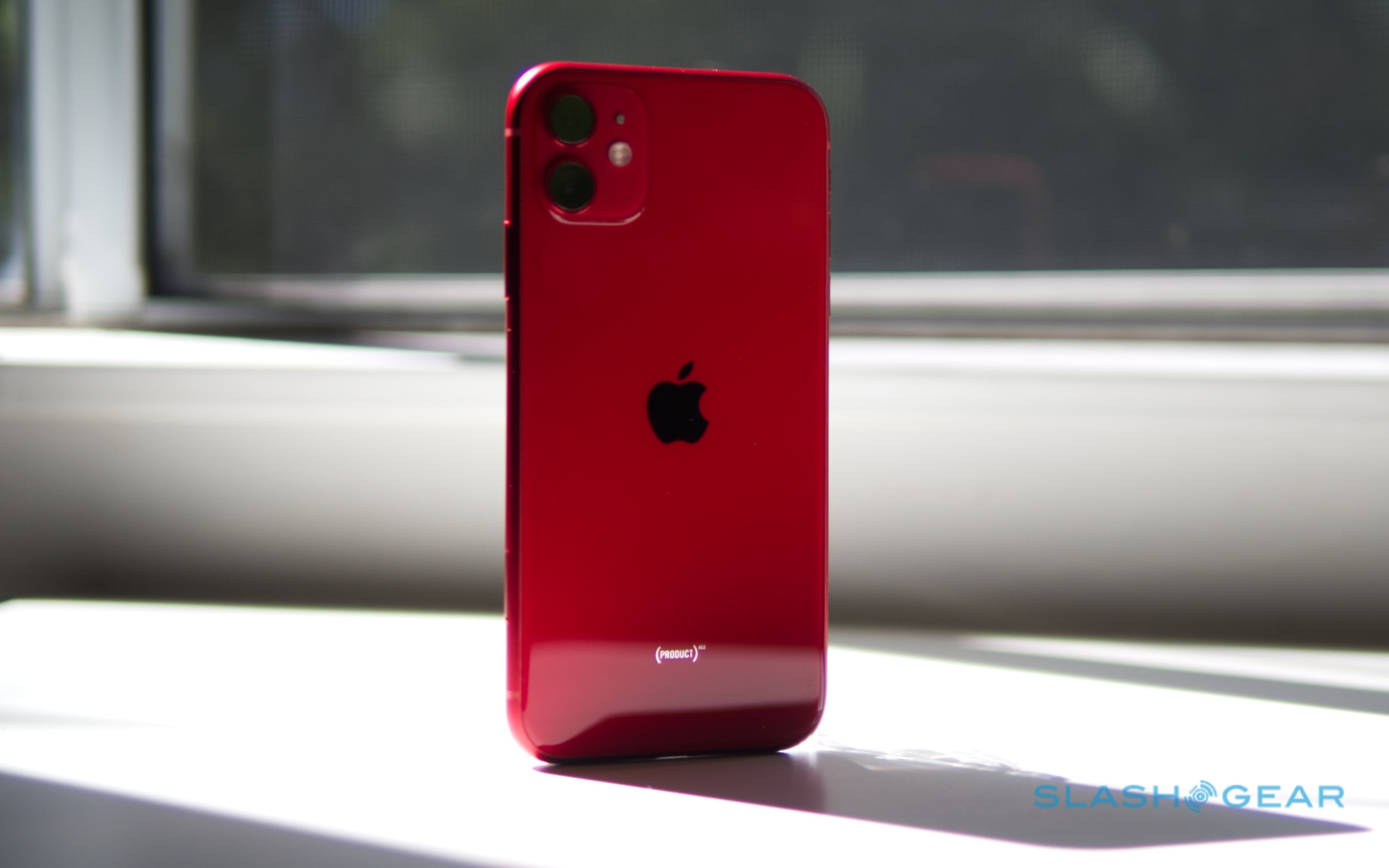 Красный телефон айфон. Apple iphone 11 128 ГБ (product)Red. Iphone 11 64gb Red. Iphone 11 Pro Red. Iphone 11 Pro product Red.