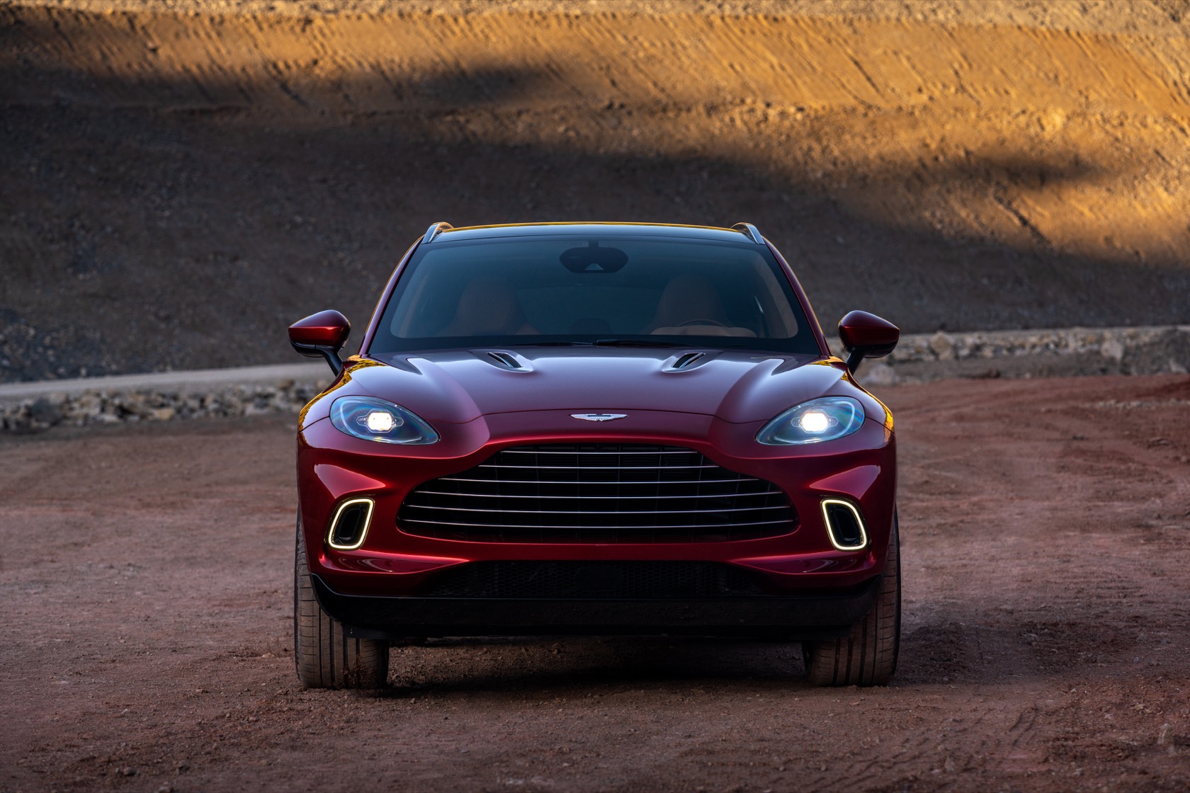 2020 Aston Martin Dbx First Look Suv Body Supercar Heart