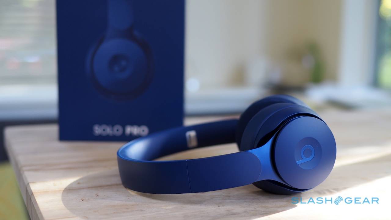 beats solo 3 has noise cancellation