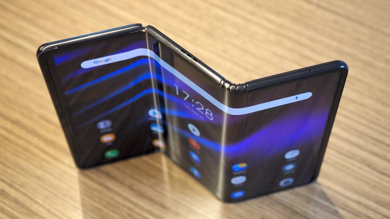 Android 11 Developer Preview 2 drops: New foldable, 5G & display ...