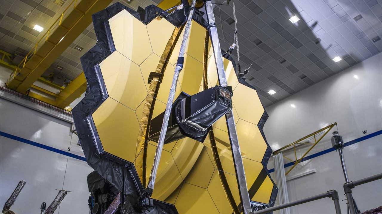 James Webb Space Telescope Full Mirror Deployment Was A Success - SlashGear