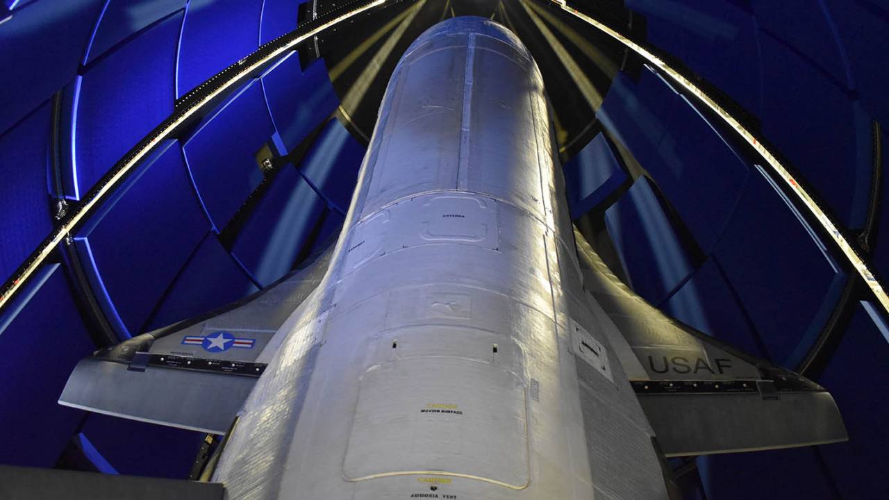 US Space Force Reveals Sixth Mission For Mysterious X-37B Space Plane ...