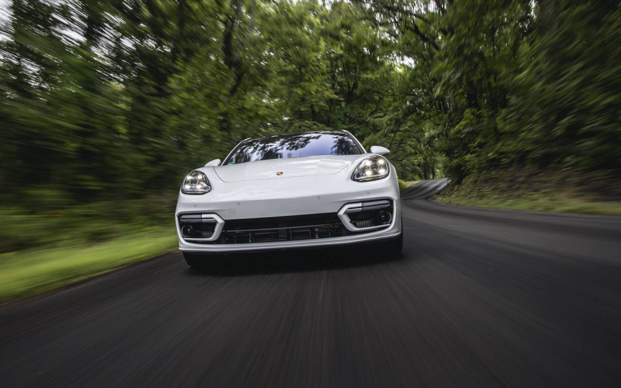 21 Porsche Panamera 4s E Hybrid First Drive Electric Hero Slashgear