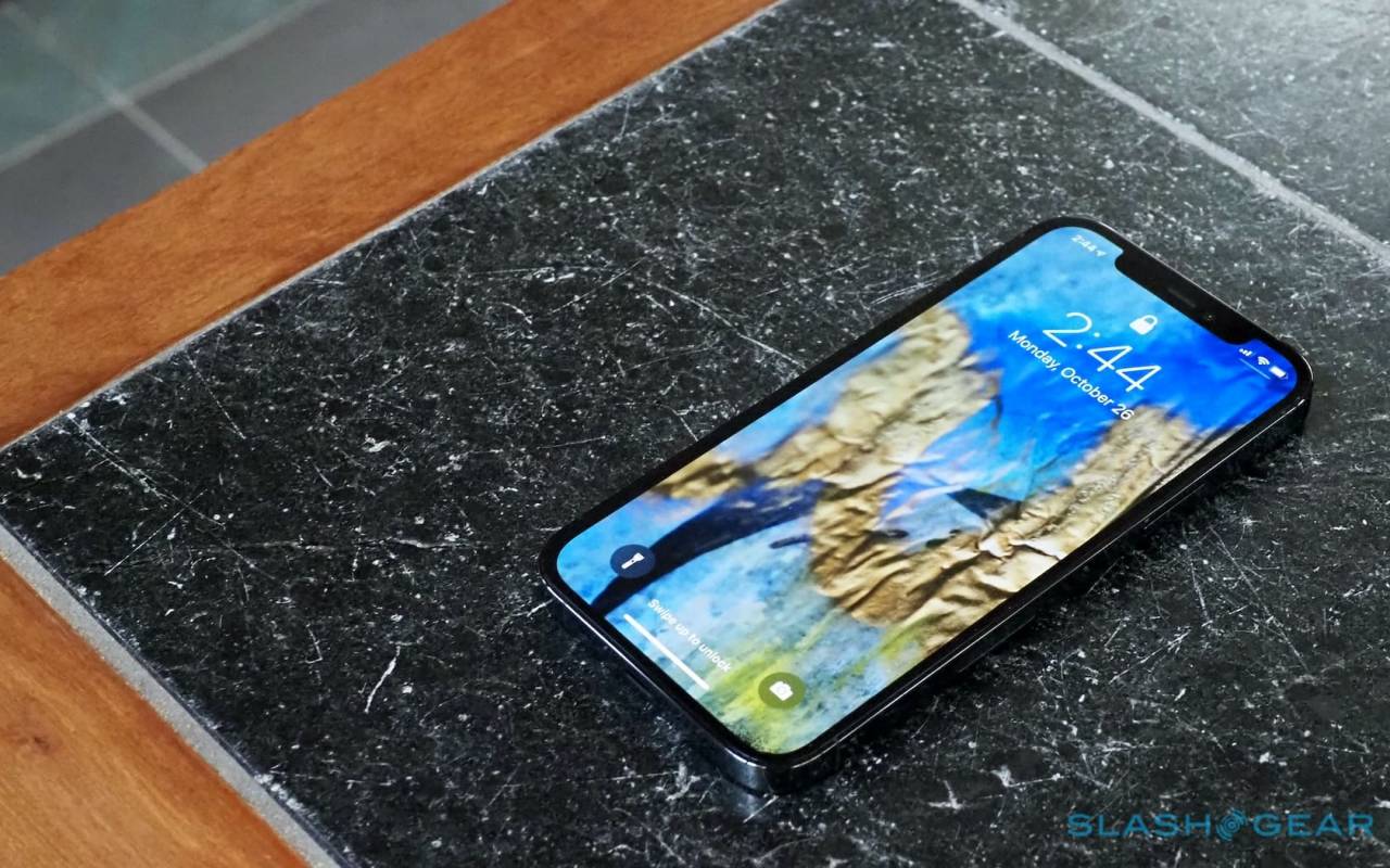 Apple Iphone 12 And 12 Pro Review Look Beyond 5g Slashgear