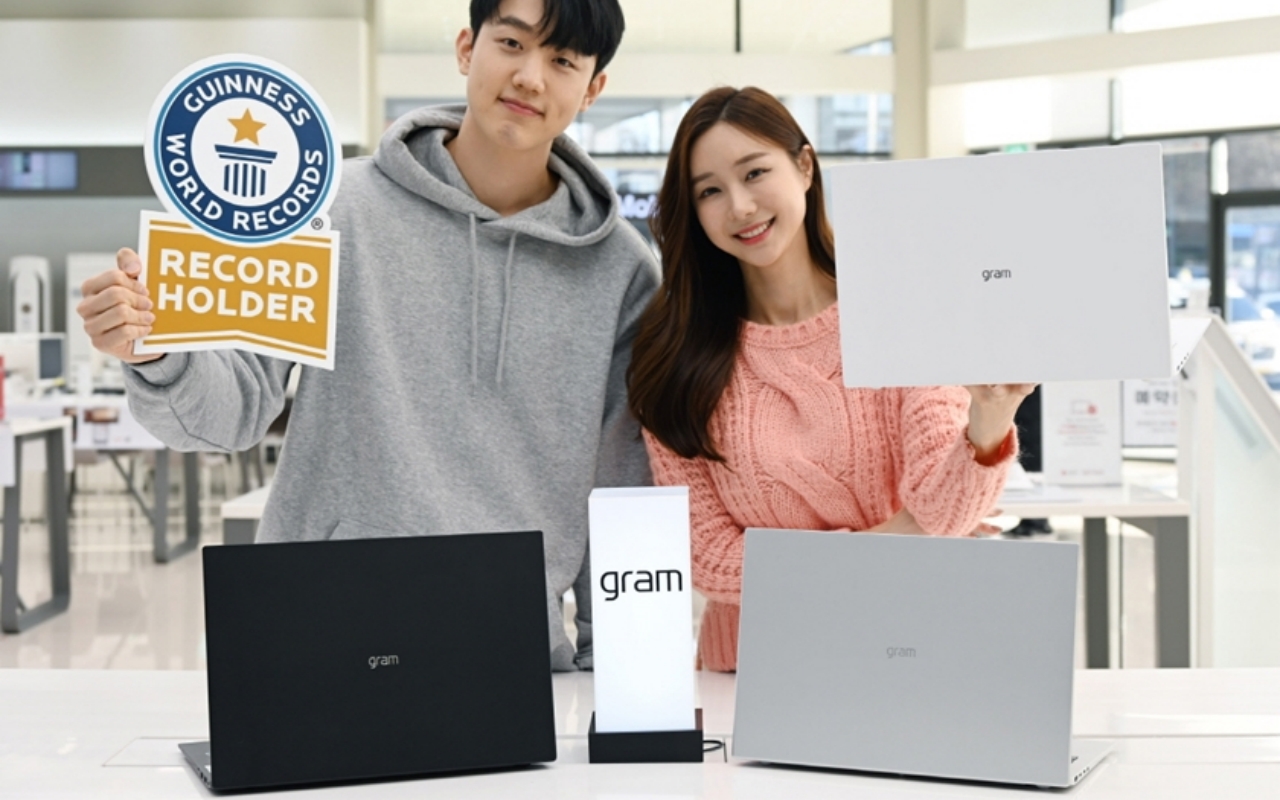 Lg Gram 21 Lineup Welcomes New 16 Inch Model Slashgear