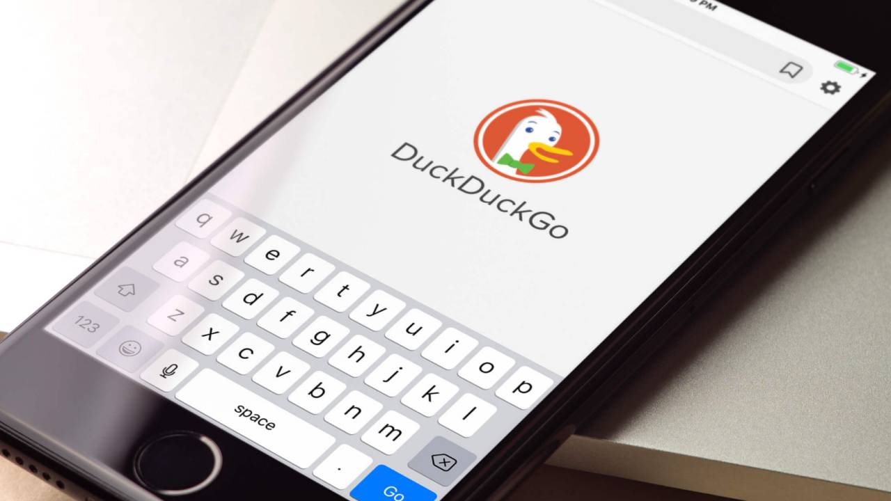 Duckduckgo Hits Search Milestone As Online Privacy War Escalates Slashgear