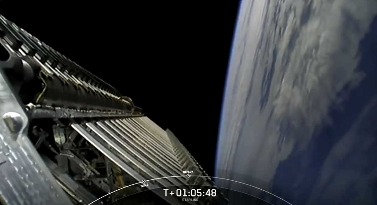 SpaceX successfully put 60 more Starlink satellites into orbit - SlashGear