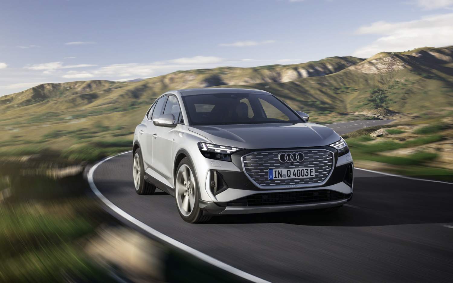 2022 Audi Q4 E Tron And Q4 Sportback E Tron Revealed More Affordable Evs Slashgear