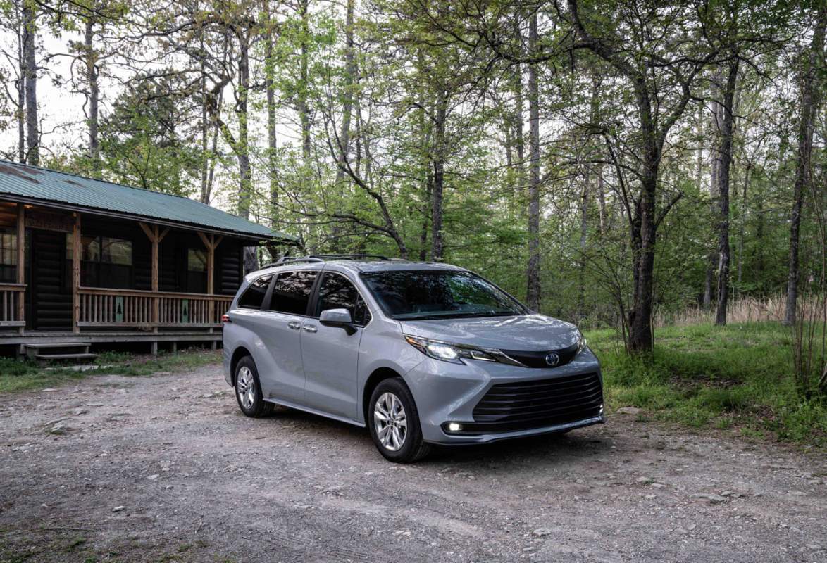 Toyota Sienna Woodland Special Edition adds rugged styling and all