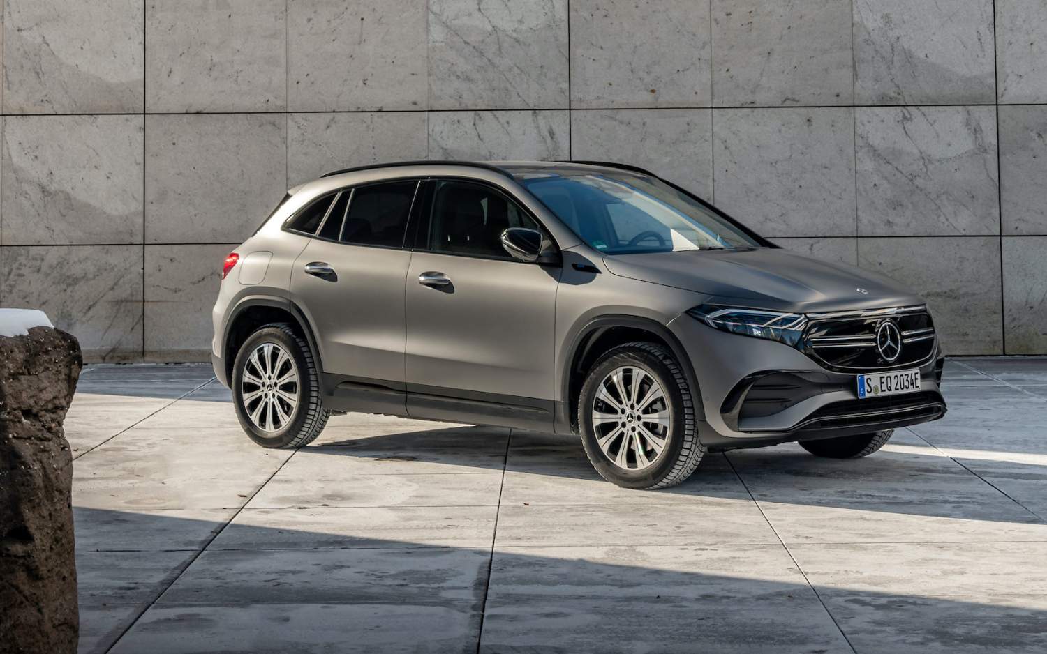 Mercedes Cheapest Electric Suv Adds Two New 4matic Models Slashgear