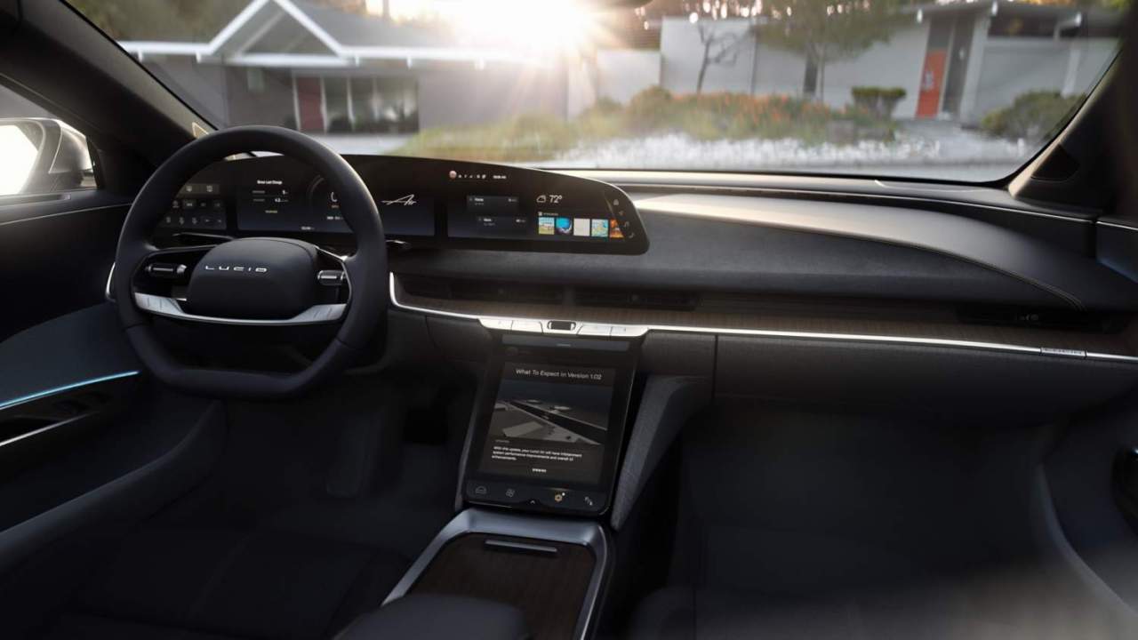 Lucid Motors talks tech and dashboard drama for Air EV's lavish cabin ...