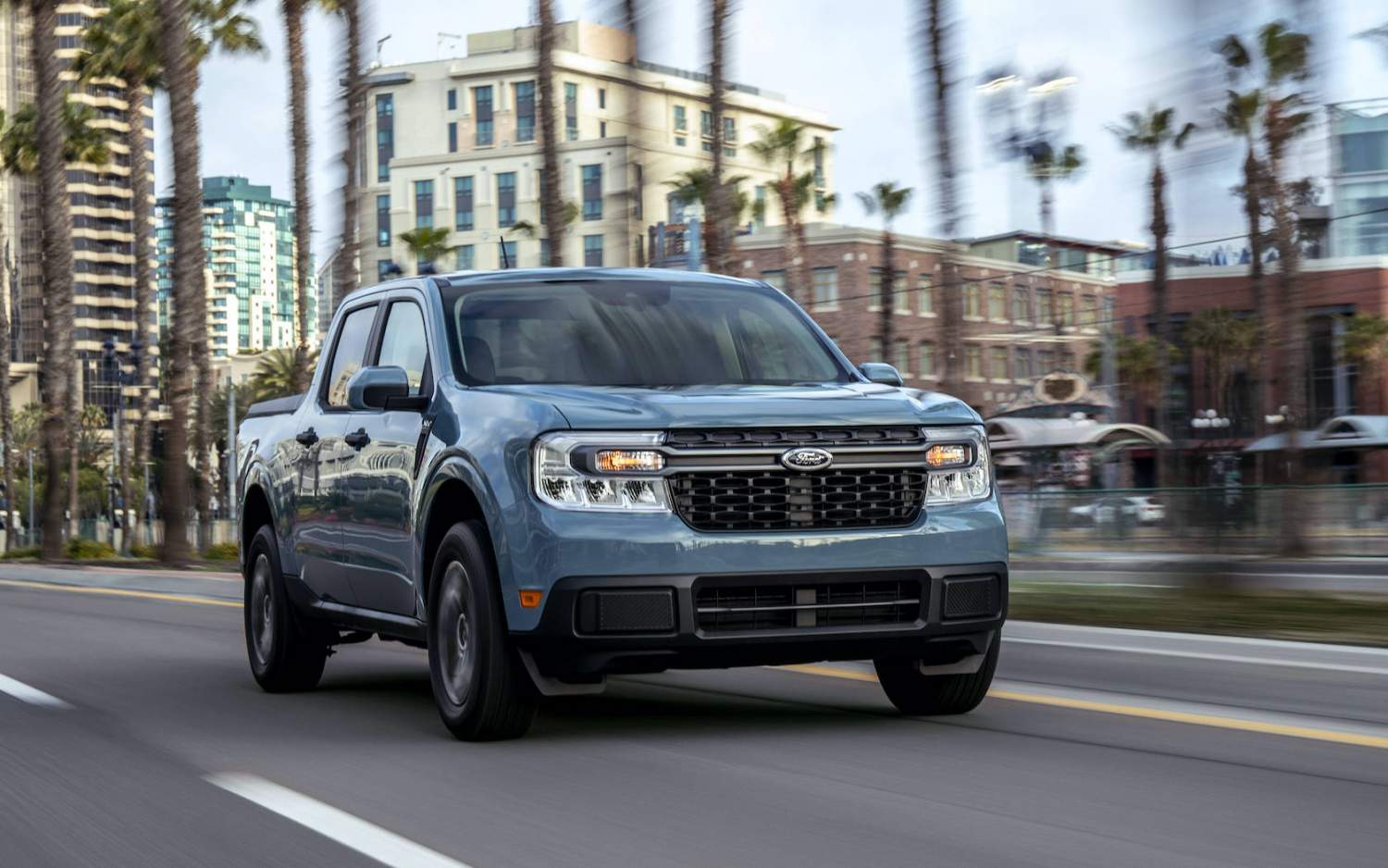 2022 Ford Maverick is a 20k hybrid pickup for a new type of truck