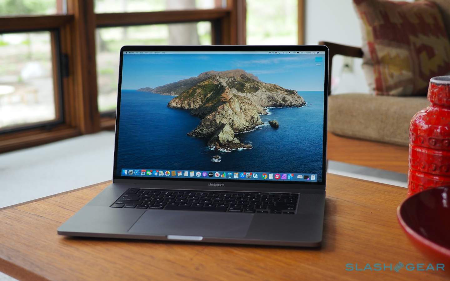 Apple's biggest MacBook Pro update in years is apparently about to hit ...