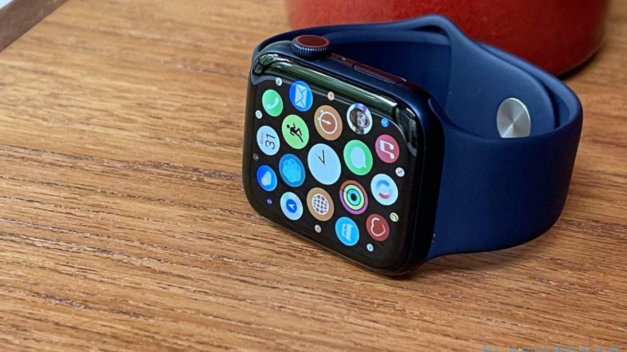 Apple urges WatchOS update after "actively exploited" flaw - SlashGear