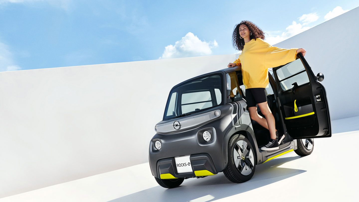 Opel's Rocks-e electric vehicle is adorably strange - SlashGear